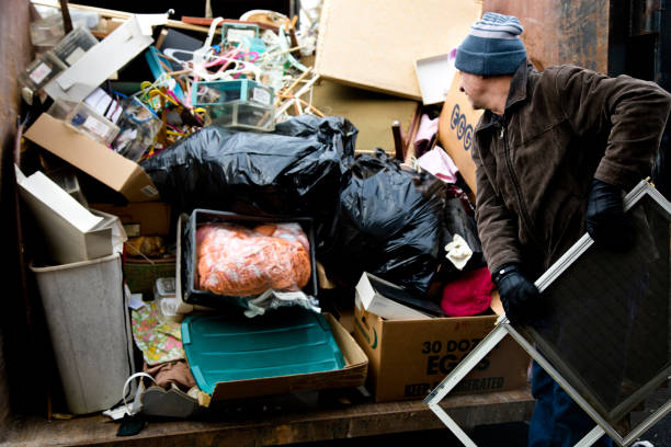 Best Retail Junk Removal  in Halls, TN